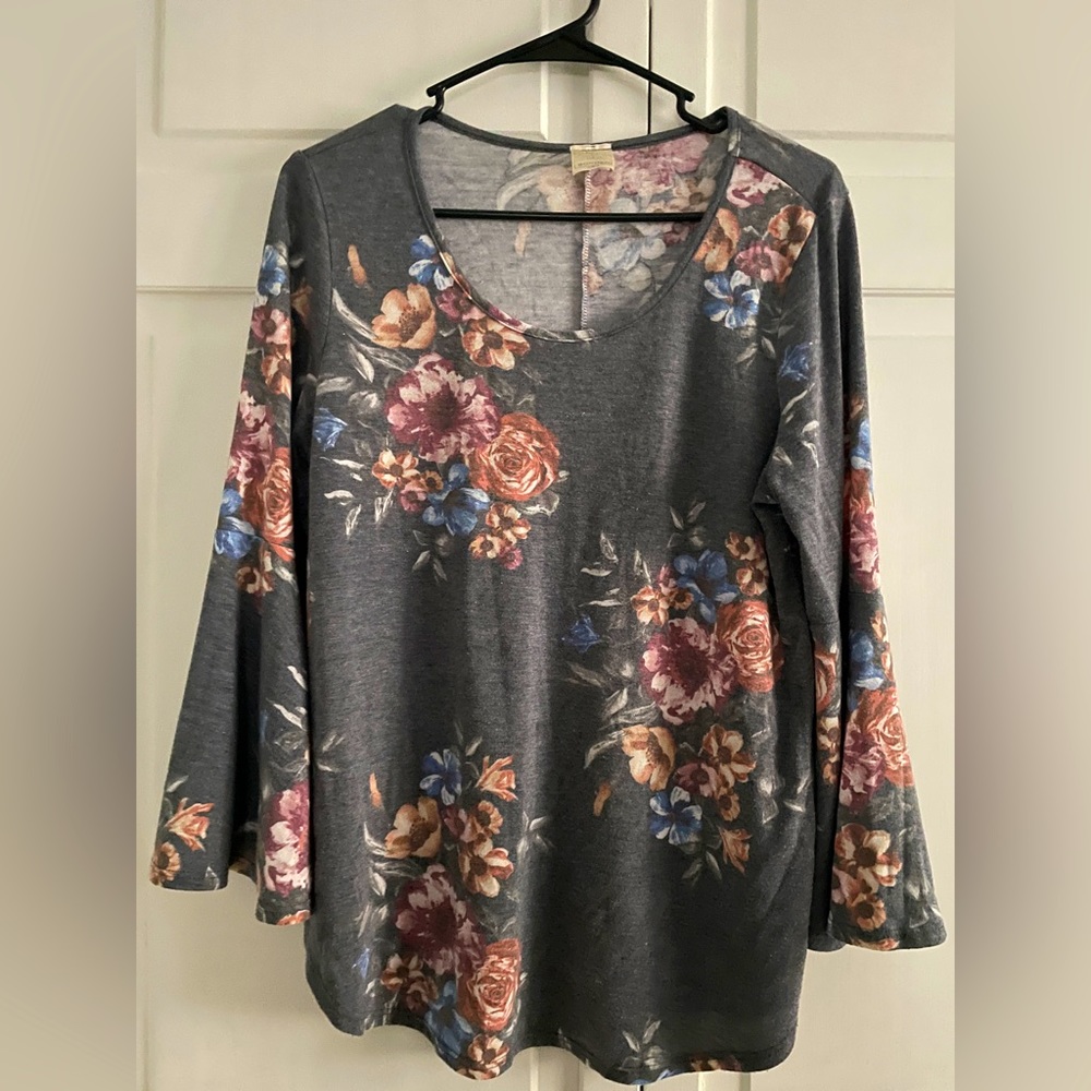 Bonded bell style sleeves jersey material pullover tunic